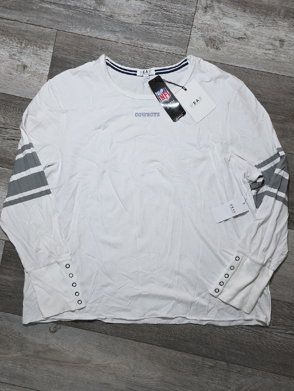WEAR by Erin Andrews | Dallas Vowboys Snap Cuff Long Sleeve Tee Sz 2X *NWT